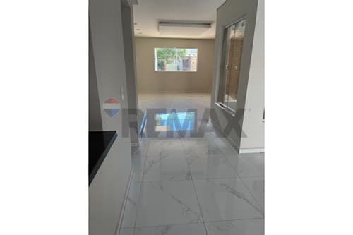 Dúplex moderno y seguro en Arapoty — foto 2