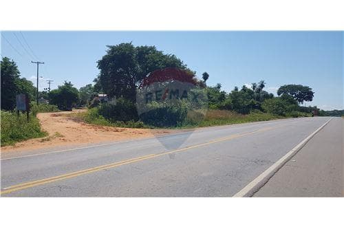 Terreno para inversión sobre acceso sur, foto 3