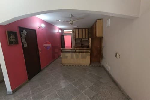 Casa / oficina en alquiler - barrio obrero — foto 4
