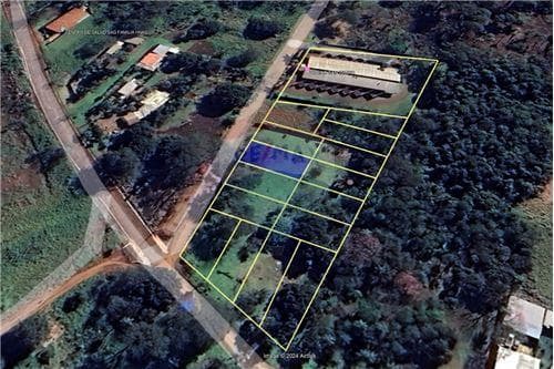 Amplio lote a pasos del circuito comercial - venta — foto 1