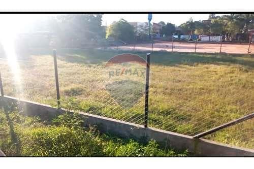Terreno Comercial en venta-Campo 9 — foto 5