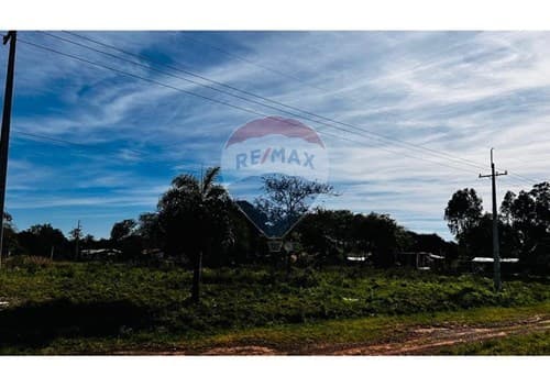 Amplio terreno en la cuidad de arroyos y esteros