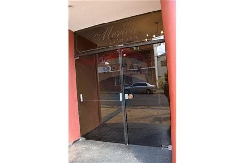 Departamento en pleno centro de Encarnación — foto 4