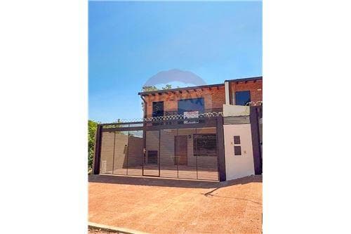🏡excelente oportunidad!! Dúplex próximo estrenar en el barrio san roque de lambaré 🧑‍🧑‍🧒‍🧒