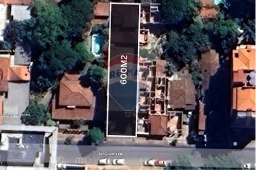 Terreno en venta sobre Papa Juan XXIII — foto 1