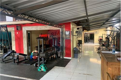 📣𝗟𝗢𝗖𝗔𝗟 𝗖𝗢𝗠𝗘𝗥𝗖𝗜𝗔𝗟 𝗔 𝟮𝟬𝟬 𝗠 𝗗𝗘 𝗟𝗔 𝗔𝗩𝗗𝗔. 𝗕𝗥𝗜𝗧𝗘𝗭 𝗕𝗢𝗥𝗚𝗘𝗦 -𝗟𝗨𝗤𝗨𝗘📣, foto 5