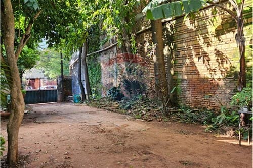 ¡Propiedad en Venta sobre Defensores del Chaco — foto 3