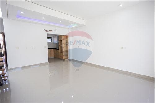 Dúplex a Estrenar - B° Palma Loma, Luque — foto 4