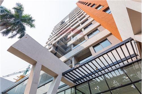 Edificio españa en barrio Las Mercedes — foto 4