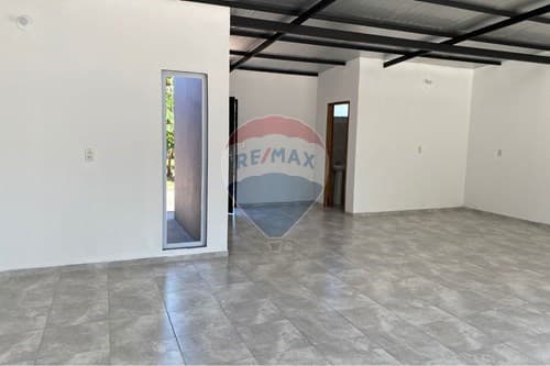 Local Comercial en el Bo. Valle Pucu -Aregua — foto 4