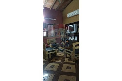 Vivienda c/ 2 salones comerciales — foto 4
