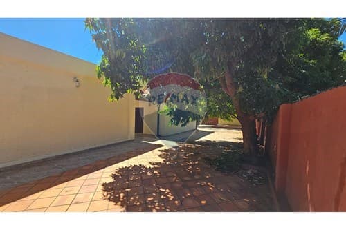 Hermosa Casa con salon comercial en Itaugua — foto 5