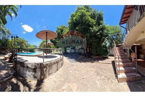 Hermosa quinta en areguá sobre ruta — foto 2