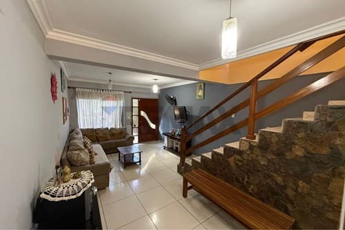 Residencia Moderna y Local Comercial en Venta, foto 5
