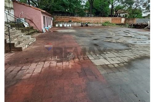 Terreno de 1722 m2 en Barrio San Vicente — foto 3