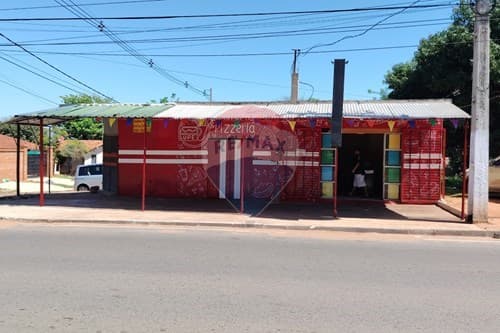Casa con salones comerciales - Renta activa — foto 3