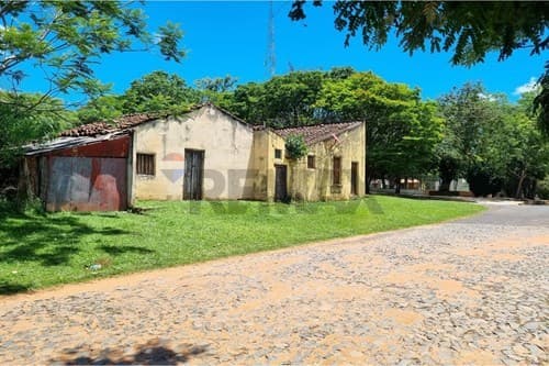Esquina amplia en Venta en Acahay — foto 4
