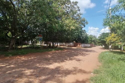 Terreno en Venta Luque - Laurelty