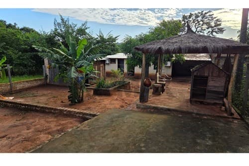 Vendo terreno + casa en caacupé - costa pukú