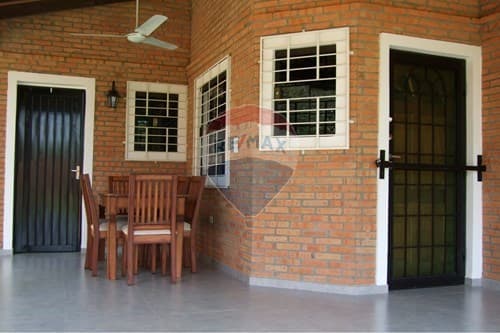De casa en areguá — foto principal