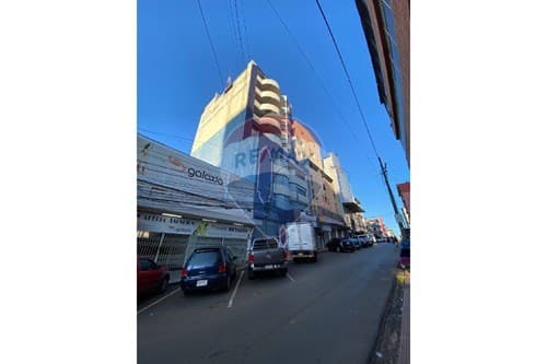 Alquilo Edificio Emblemático en Ciudad del Este