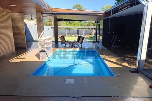 En Venta en el Barrio San Pedro de Encarnación! — foto 4