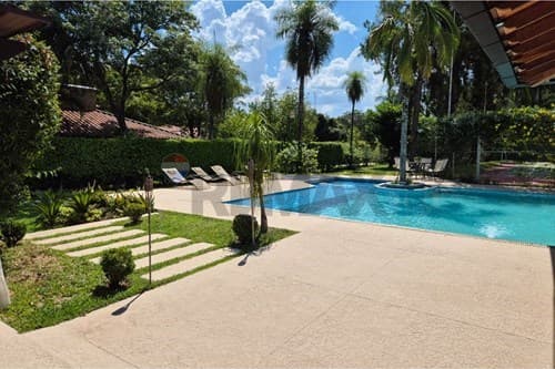 Casa en San Bernardino con Cancha de Tenis — foto 3