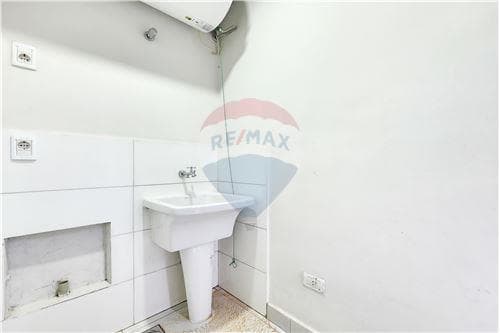 Departamento de 2 dormitorios c/ cochera - bº Jara — foto 1