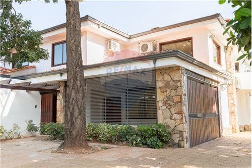Importante casa para residencia u oficina — foto 2