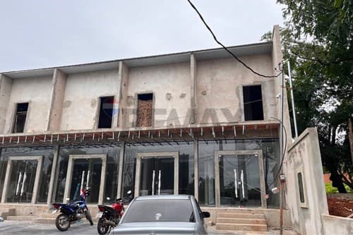 Salones Comerciales a Estrenar en Lambare, foto 3