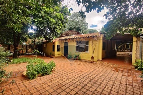 Casa en Ñemby a pasos de la AVDA. Acceso sur — foto 2