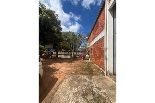 deposito con pequeño salón — foto 2