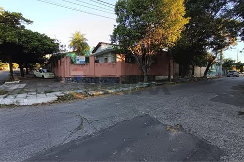 En venta casa en esquina asuncion barrio tacumbu — foto 3