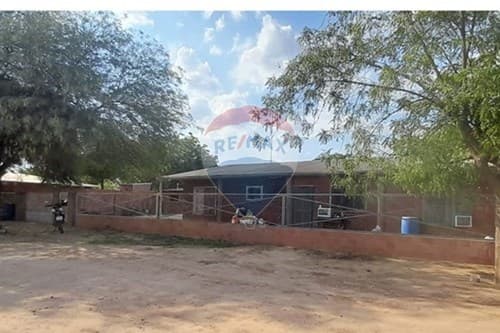 En venta casa titulada en Filadelfia Chaco