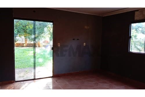 Casa a Refraccionar con quincho y amplio patio — foto 3