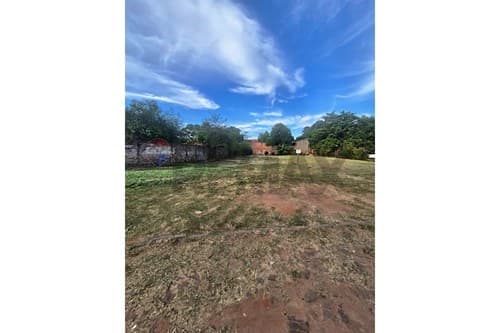 Amplio terreno en venta - Centro de Itauguá, foto 3