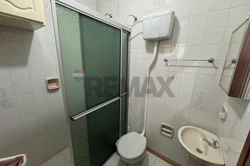 Amplia casa en venta – Loma Plata