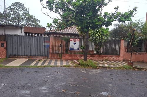 VENDO! Casa en Barrio Obrero zona 22 proyectadas