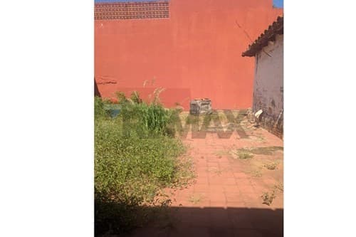 Terreno en venta a cuadras de Av. Cacique Lambare — foto 2