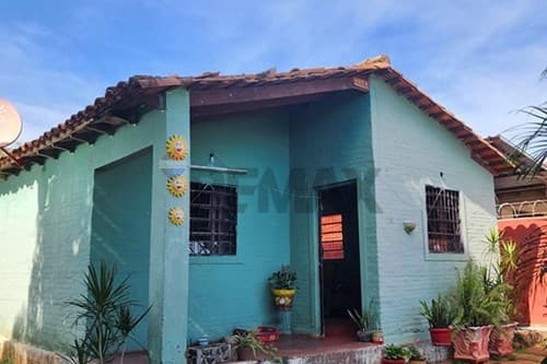 Casa de Ensueño en Aldana Cañada, Capiatá
