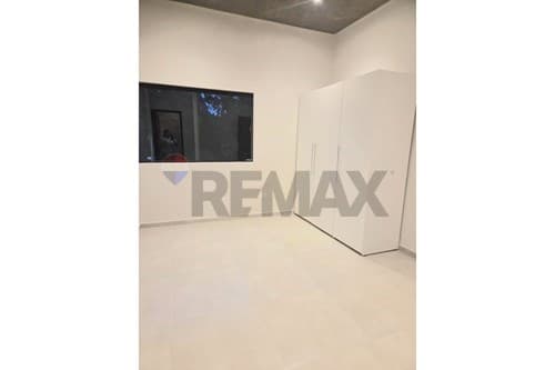 Dúplex a estrenar a minutos del shopping del Sol
