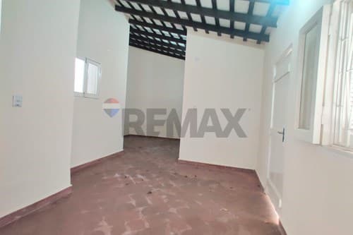 Casa sobre Lomas Valentinas — foto 4