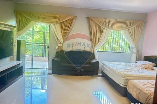 "Residencia de Lujo en Villarrica: Tu Nuevo Hogar" — foto 4