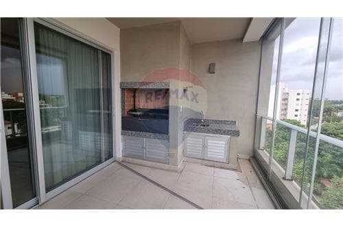 Vendo departamento de 4 dorm. En torre spano