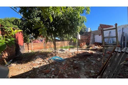 casa en Luque Laurelty — foto 1