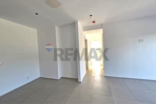 Exclusivo departamento en venta en Luque, foto 5