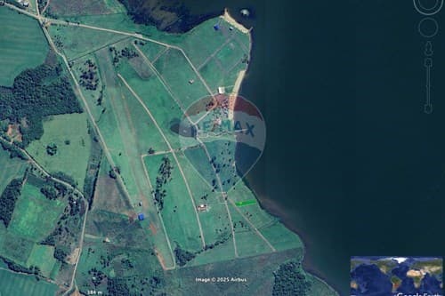 Aero & Marina club Paraqvaria, Sobre el río, foto 5