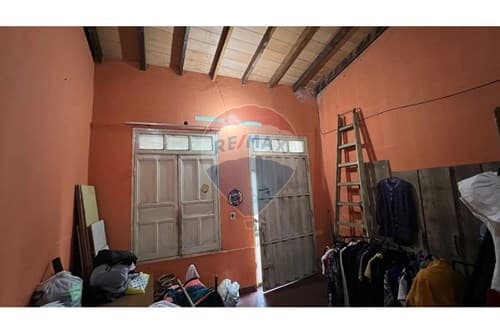 Se vende propiedad de gran potencial en Luque