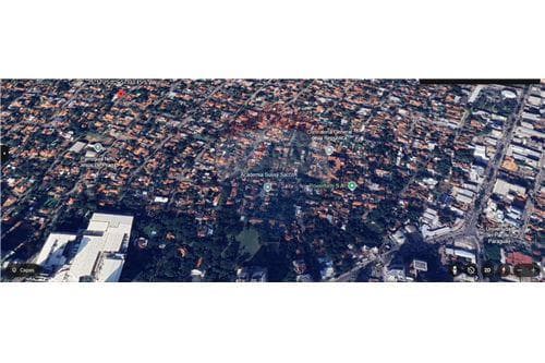 Esquina en venta. Detras de paseo la galeria — foto 3
