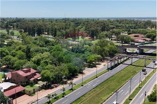 Esquina Estratégica sobre Avda. Ñu Guazu — foto 2